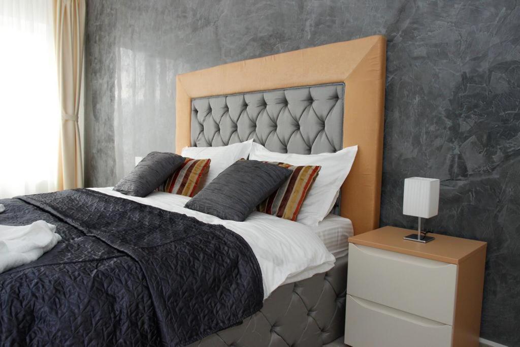 בראשוב Apartament Safir מראה חיצוני תמונה